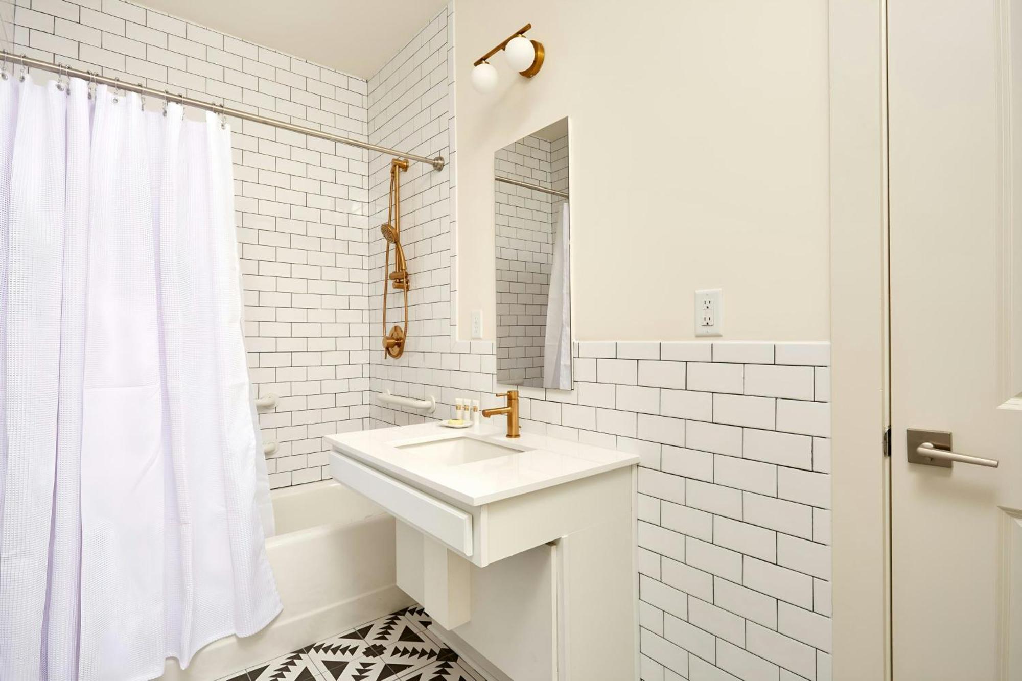 Sonder By Marriott Bonvoy The Louie Cbd New Orleans