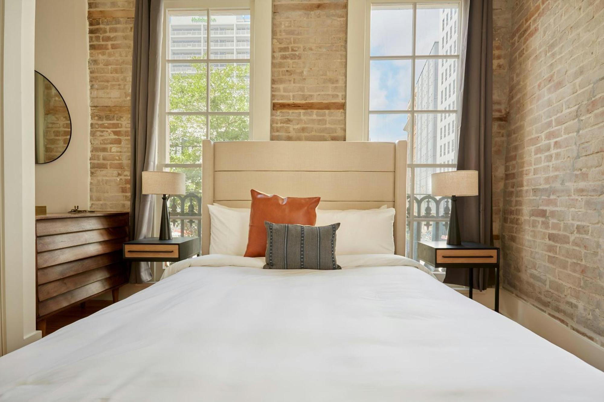 Sonder By Marriott Bonvoy The Louie Cbd